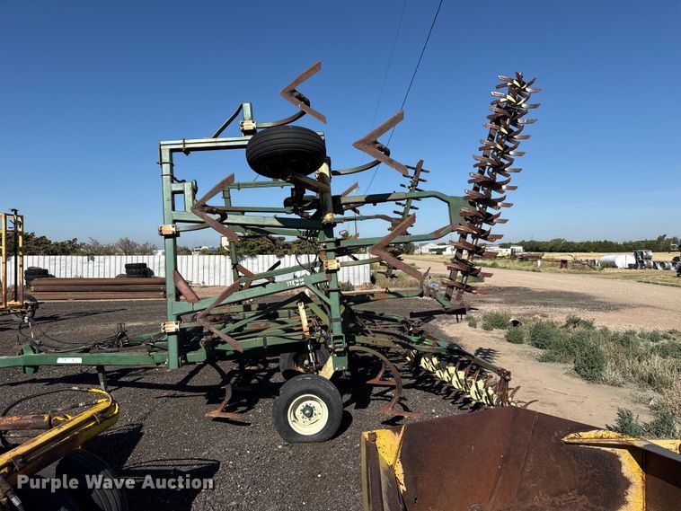 image for item EW4216 Quinstar field cultivator