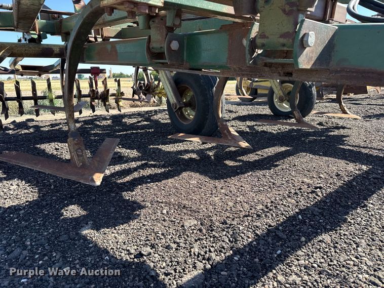 image for item EW4216 Quinstar field cultivator