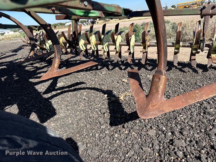 image for item EW4216 Quinstar field cultivator