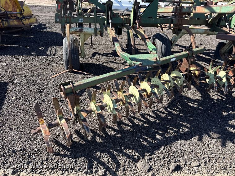 image for item EW4216 Quinstar field cultivator