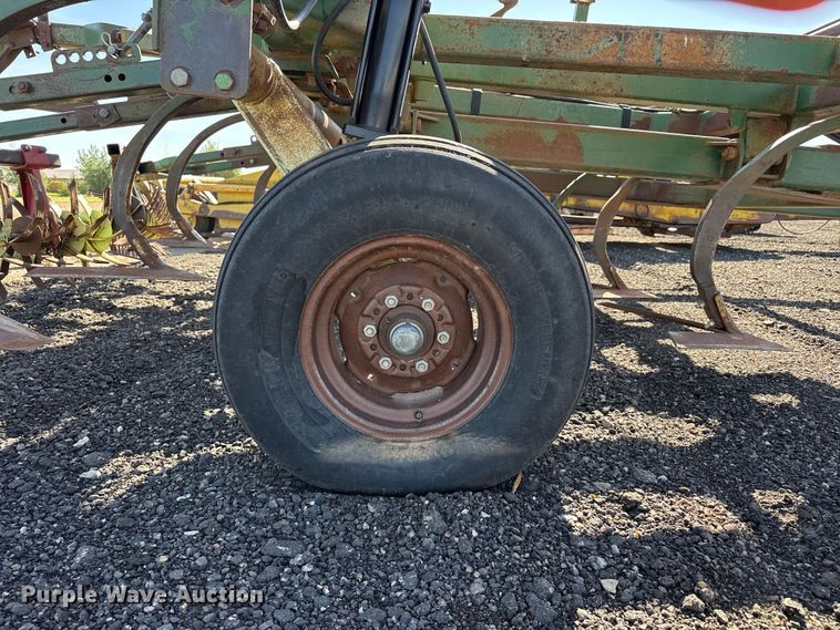 image for item EW4216 Quinstar field cultivator