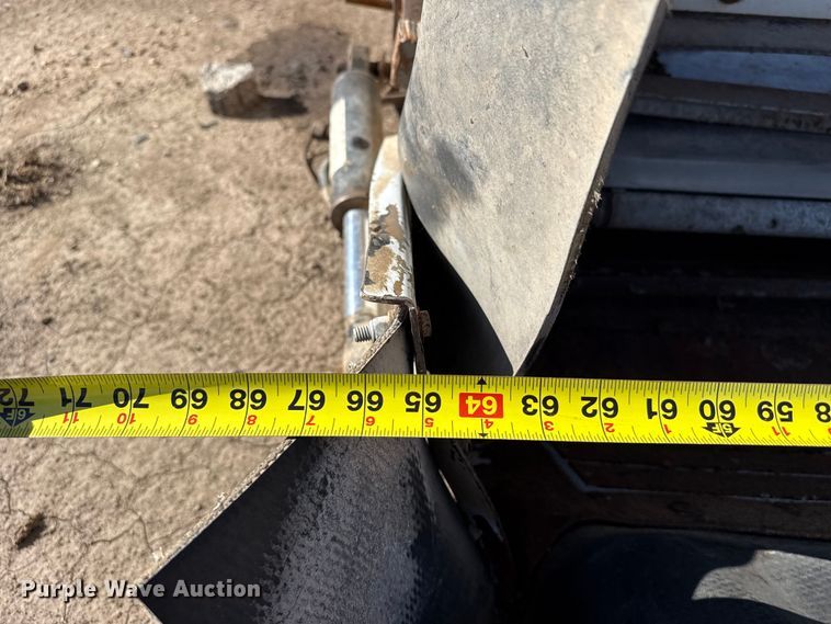 image for item EW4220 Laird DB-1805 feed delivery bed