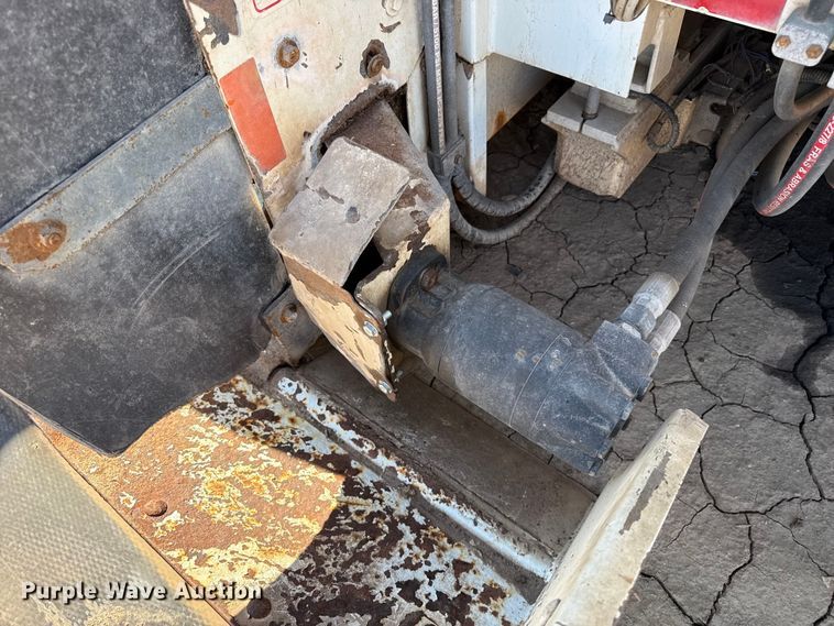 image for item EW4220 Laird DB-1805 feed delivery bed