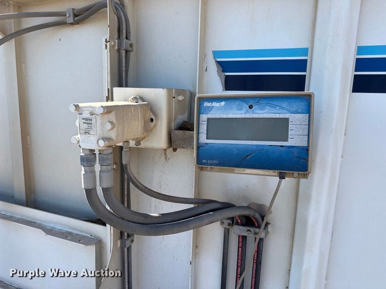 image for item EW4220 Laird DB-1805 feed delivery bed