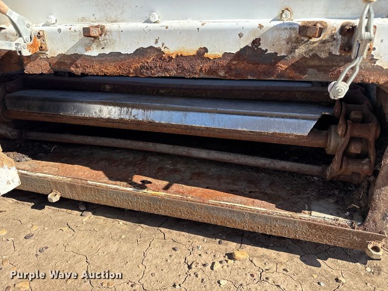 image for item EW4220 Laird DB-1805 feed delivery bed