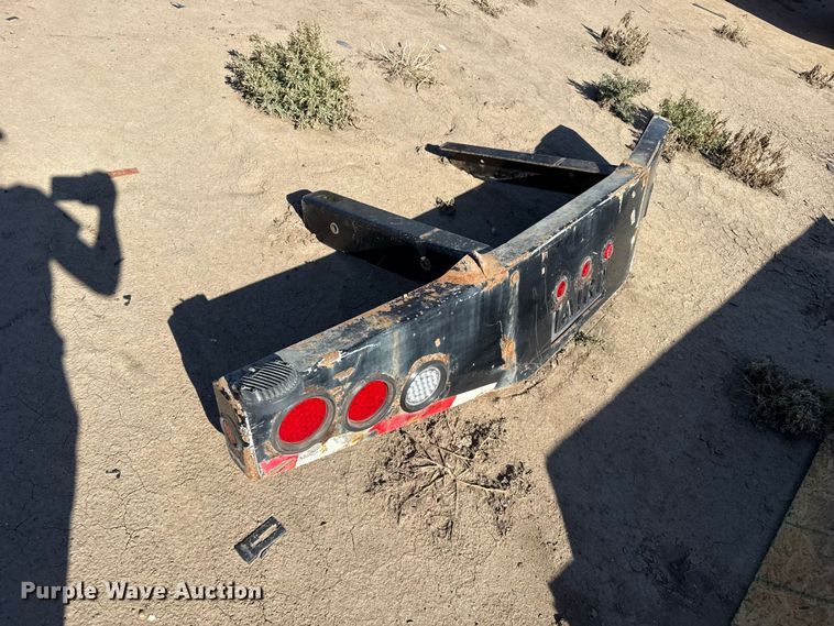 image for item EW4220 Laird DB-1805 feed delivery bed