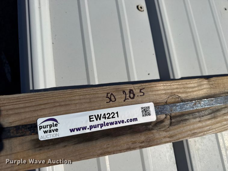 image for item EW4221 (100) sheets of corrugated sheet metal