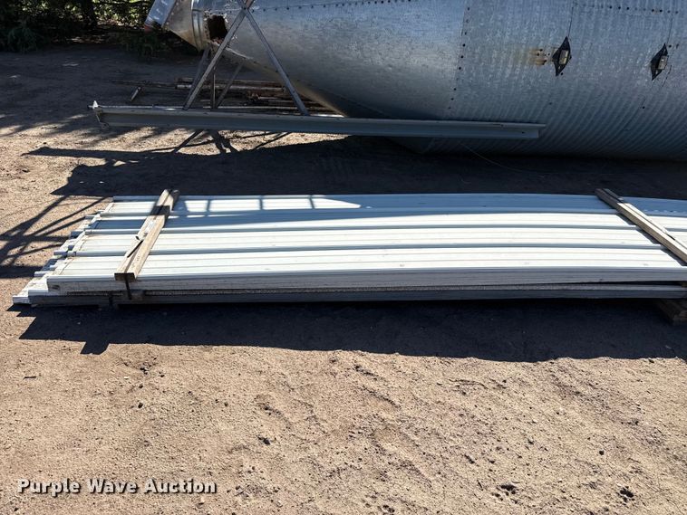 image for item EW4222 (100) sheets of corrugated sheet metal