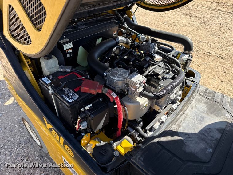 image for item EW4225 Yale GLC050VXNDAE085 forklift