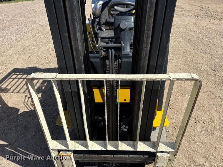 image for item EW4225 Yale GLC050VXNDAE085 forklift