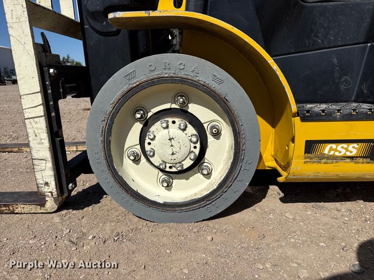 image for item EW4225 Yale GLC050VXNDAE085 forklift