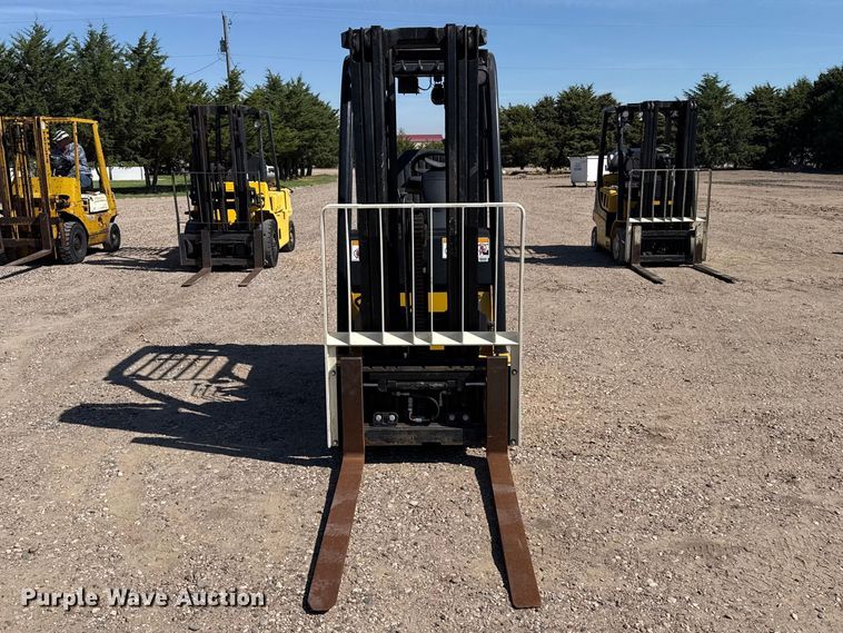 image for item EW4226 Yale GLC040SVXNUSE082 forklift