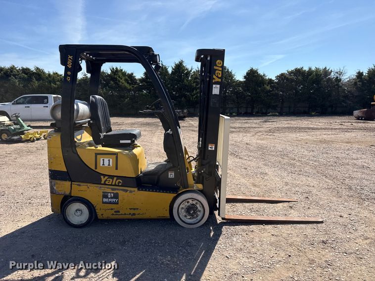 image for item EW4226 Yale GLC040SVXNUSE082 forklift