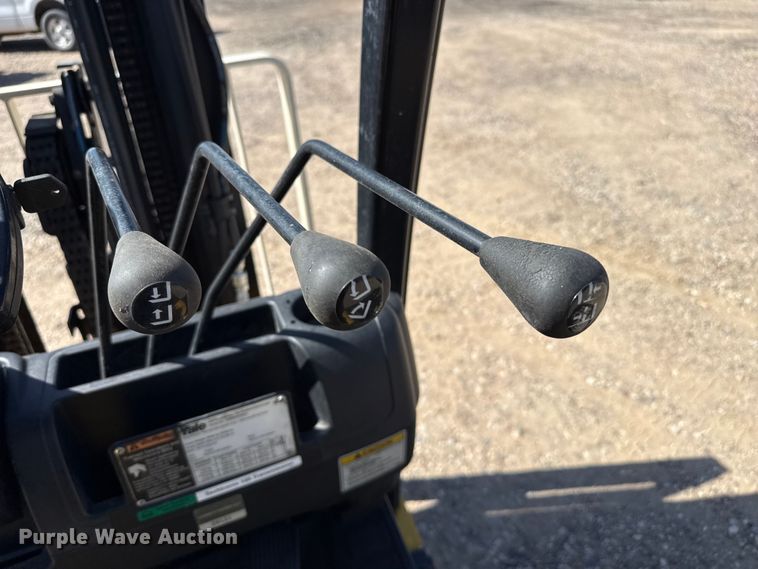 image for item EW4226 Yale GLC040SVXNUSE082 forklift