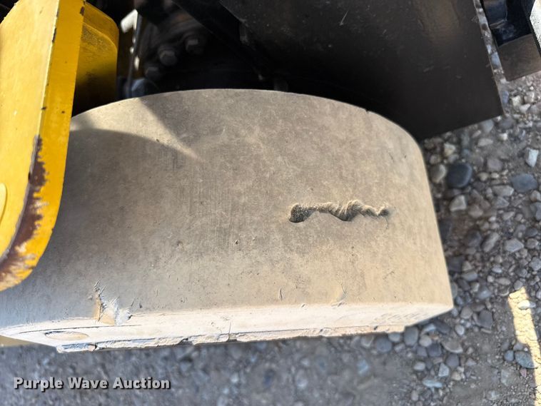 image for item EW4226 Yale GLC040SVXNUSE082 forklift