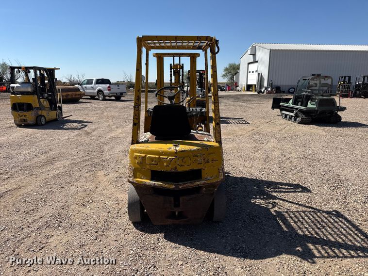 image for item EW4227 Toyota 3FGH14 forklift