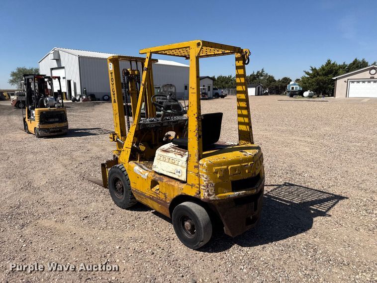 image for item EW4227 Toyota 3FGH14 forklift
