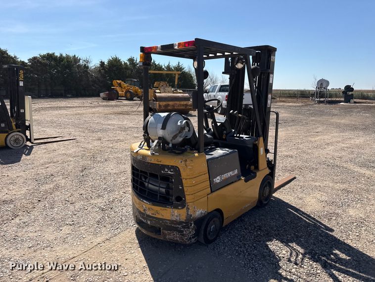 image for item EW4228 Caterpillar GC18 forklift