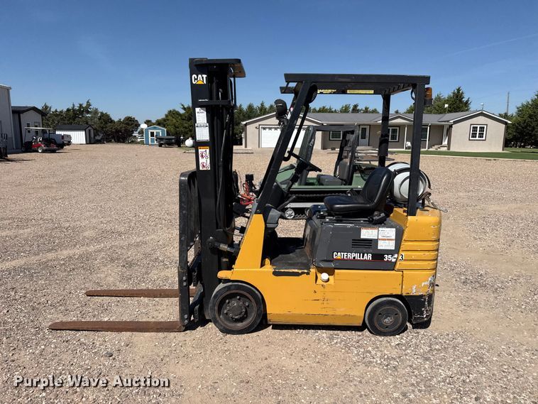 image for item EW4228 Caterpillar GC18 forklift