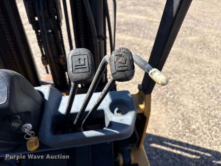 image for item EW4228 Caterpillar GC18 forklift