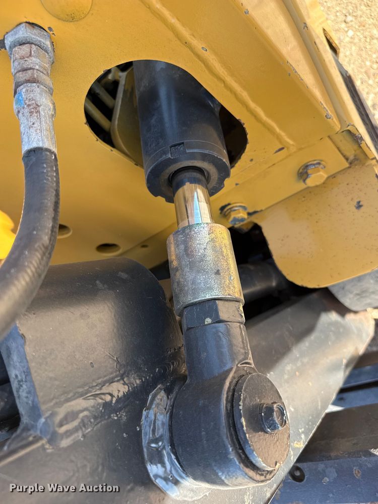 image for item EW4228 Caterpillar GC18 forklift