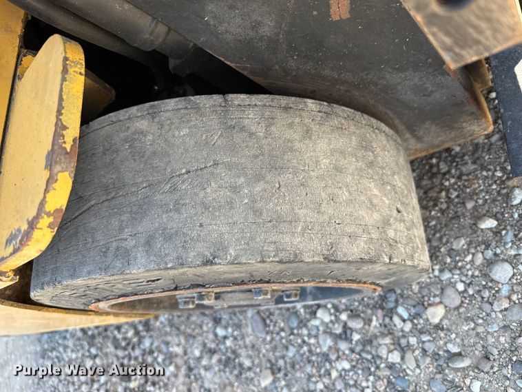 image for item EW4228 Caterpillar GC18 forklift