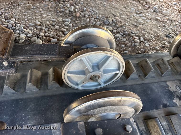 image for item EW4229 TerraTrack Range Runner utility vehicle