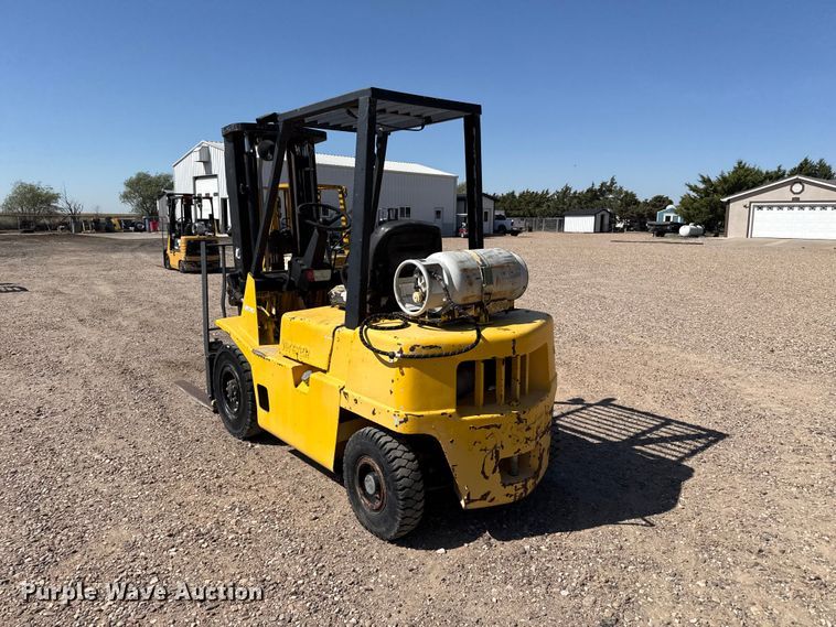 image for item EW4230 1991 Hyster H50XL forklift