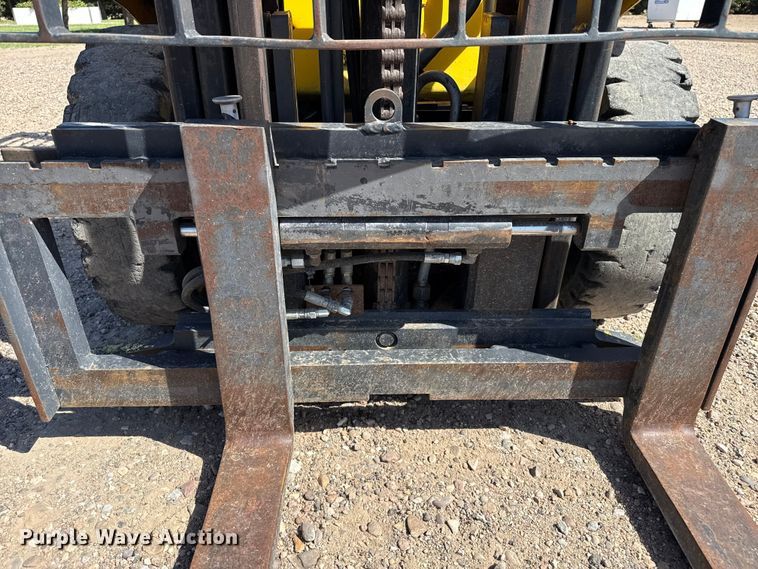 image for item EW4230 1991 Hyster H50XL forklift