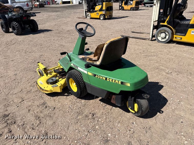 image for item EW4231 John Deere F525 lawn mower