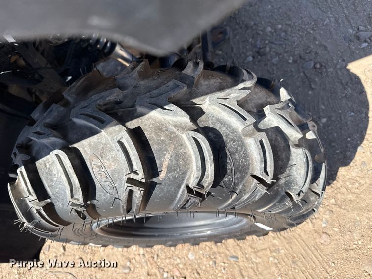 image for item EW4232 2000 Yamaha Grizzly 600 ATV