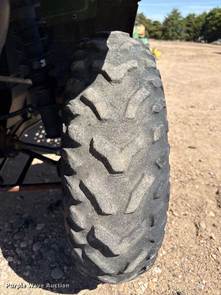image for item EW4232 2000 Yamaha Grizzly 600 ATV