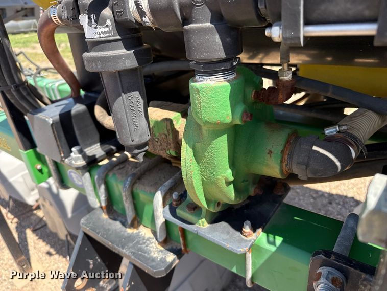 image for item EW4236 Redball 420 hooded sprayer