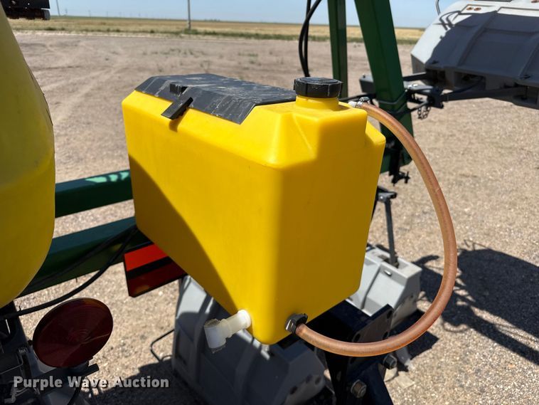 image for item EW4236 Redball 420 hooded sprayer