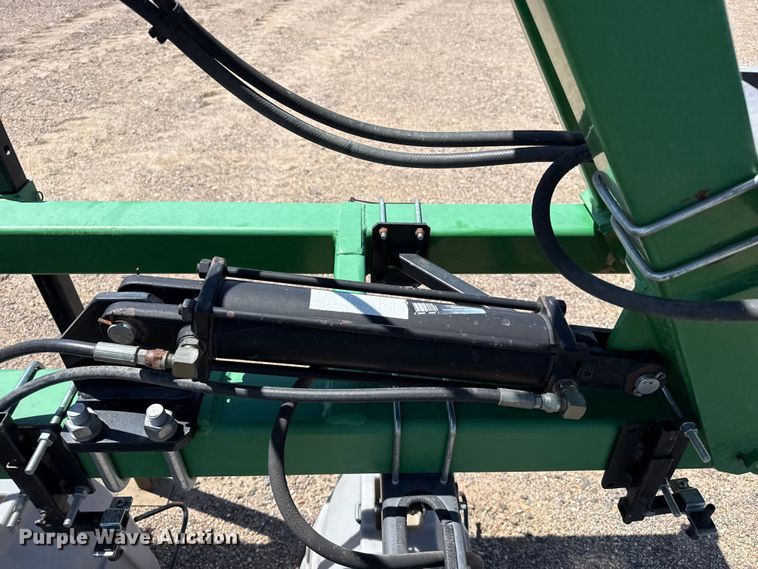 image for item EW4236 Redball 420 hooded sprayer