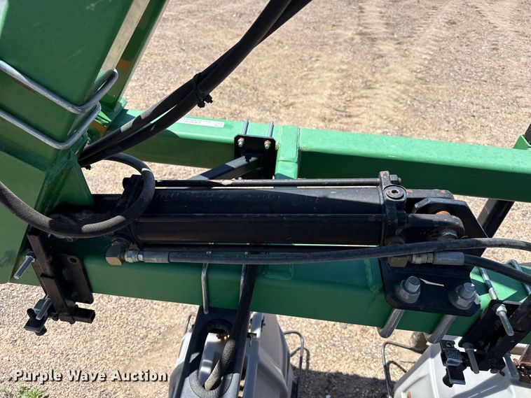 image for item EW4236 Redball 420 hooded sprayer