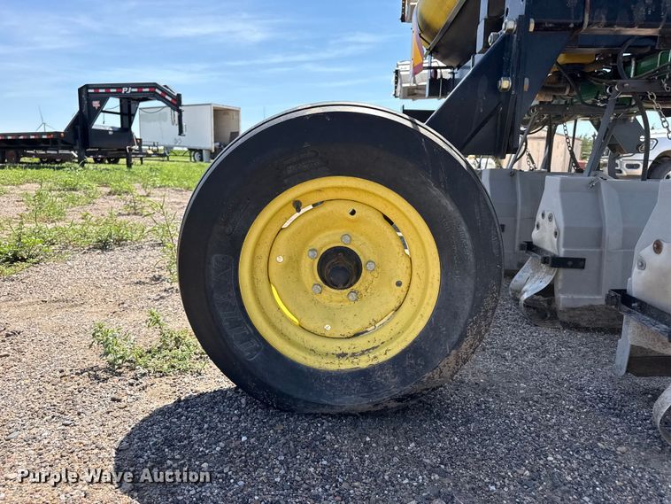 image for item EW4236 Redball 420 hooded sprayer