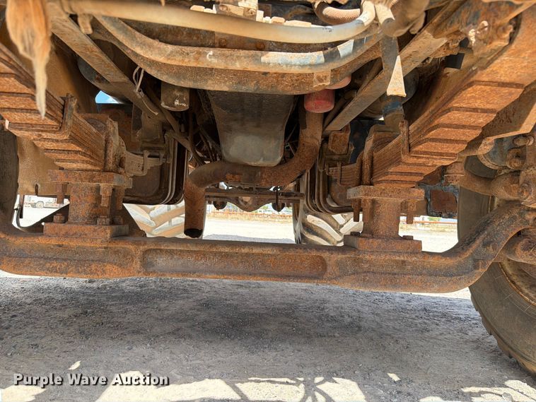 image for item EW8686 1990 Ford LN8000 applicator truck
