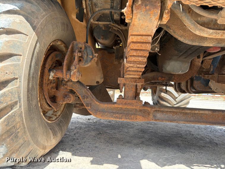 image for item EW8686 1990 Ford LN8000 applicator truck
