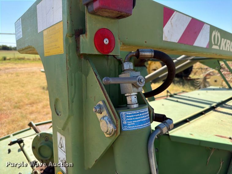 image for item EW8728 2007 Krone Easy Cut 4013 CV swather / windrower