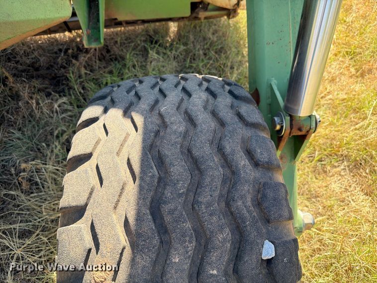 image for item EW8728 2007 Krone Easy Cut 4013 CV swather / windrower