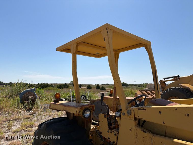 image for item EW8732 1980 Massey Ferguson 50C industrial tractor