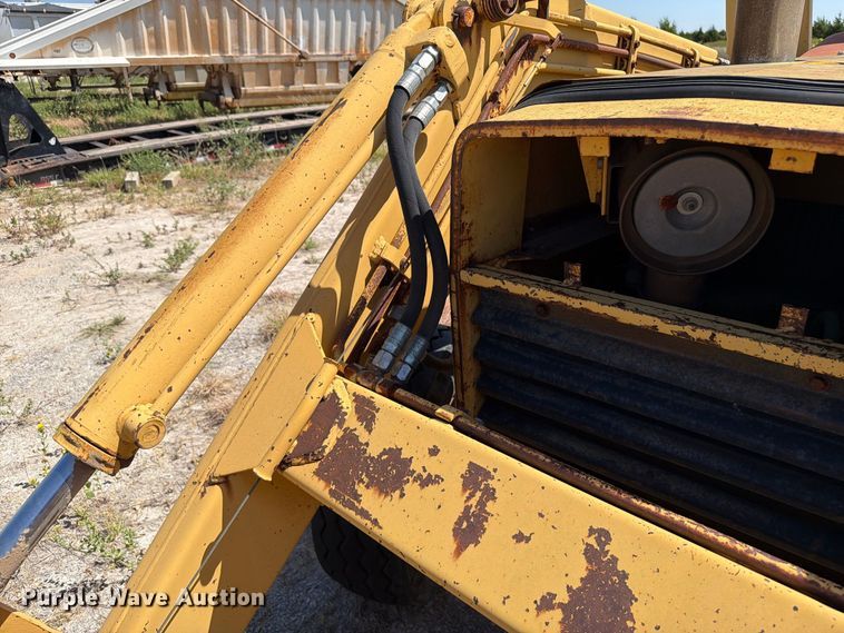 image for item EW8732 1980 Massey Ferguson 50C industrial tractor
