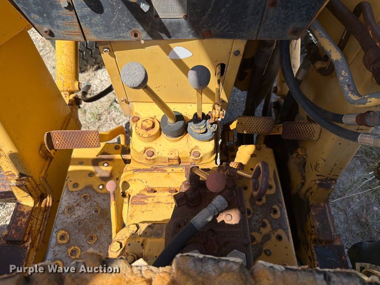 image for item EW8732 1980 Massey Ferguson 50C industrial tractor