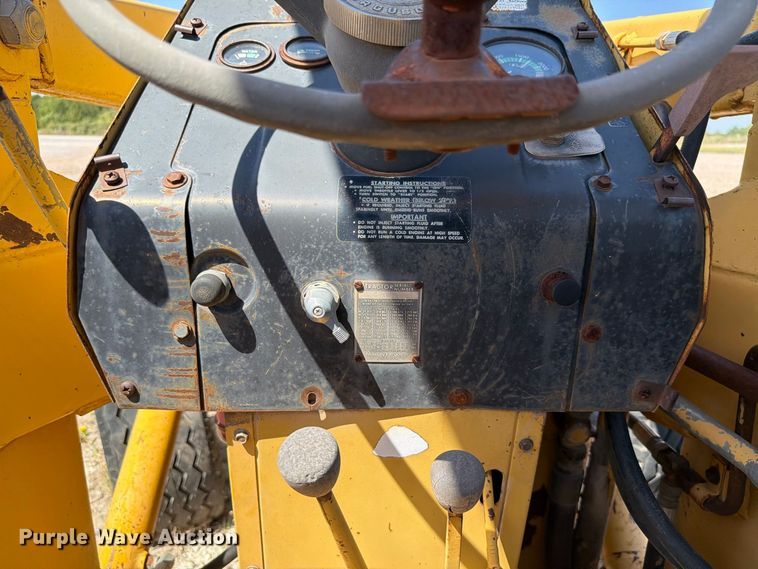 image for item EW8732 1980 Massey Ferguson 50C industrial tractor
