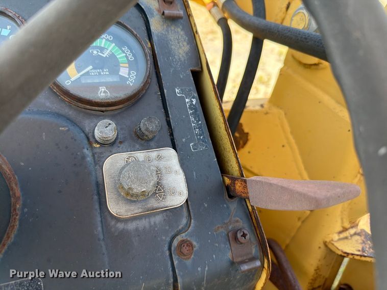 image for item EW8732 1980 Massey Ferguson 50C industrial tractor