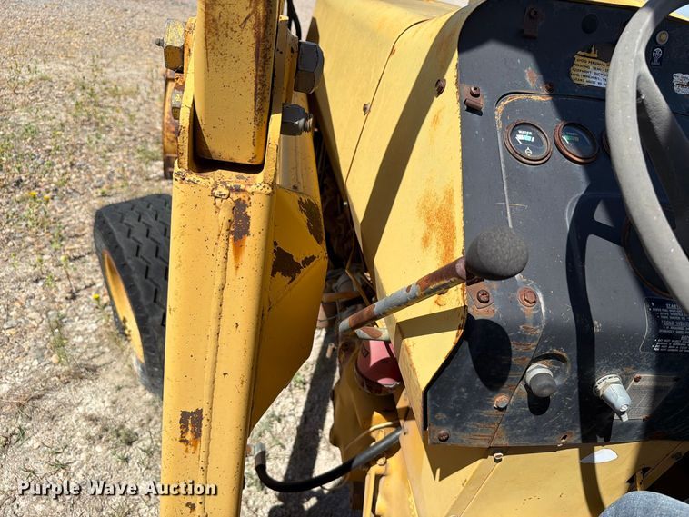 image for item EW8732 1980 Massey Ferguson 50C industrial tractor