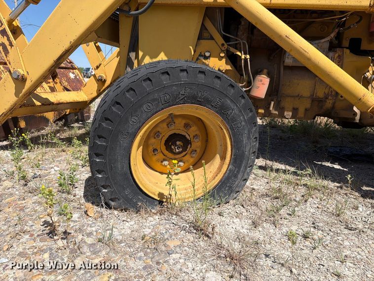 image for item EW8732 1980 Massey Ferguson 50C industrial tractor