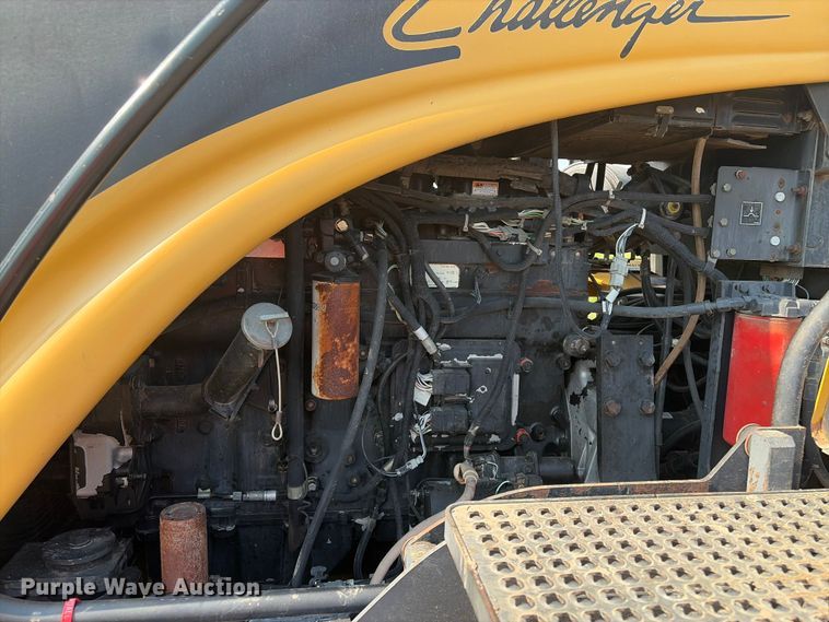 image for item EX2132 Caterpillar Challenger 85E tractor