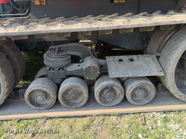 image for item EX2132 Caterpillar Challenger 85E tractor